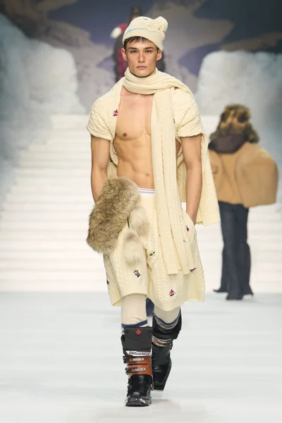 Look 20